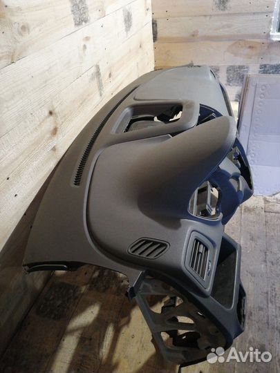 Торпедо Chevrolet Cobalt