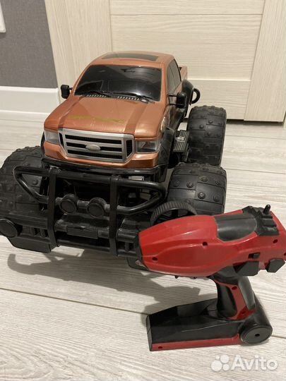 Машина на радиоуправлении