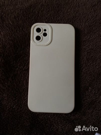 Чехол на iPhone 11