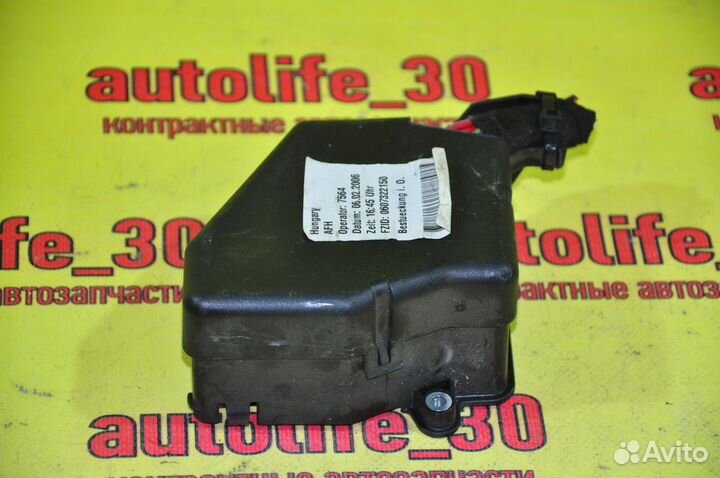 Блок Предохранителей Audi A6 C6