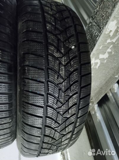 Dunlop Winter Sport 5 235/65 R17