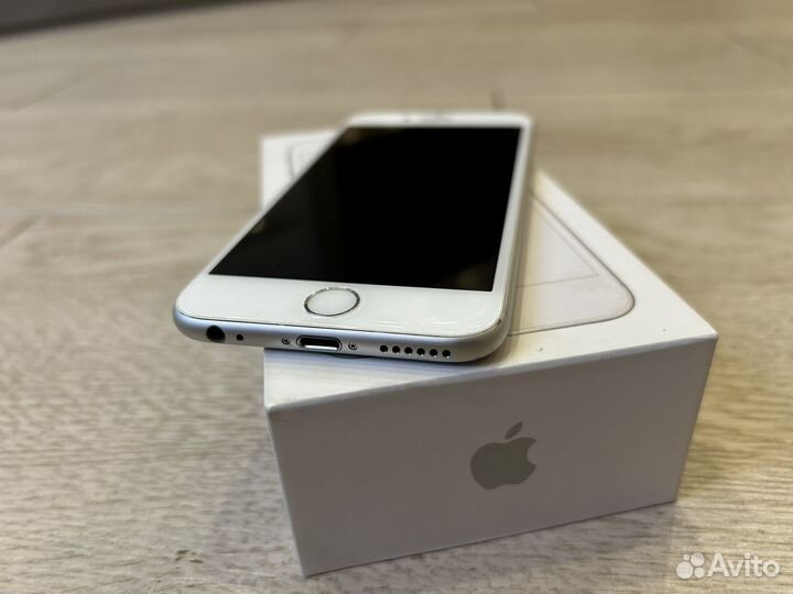 iPhone 6S, 16 ГБ