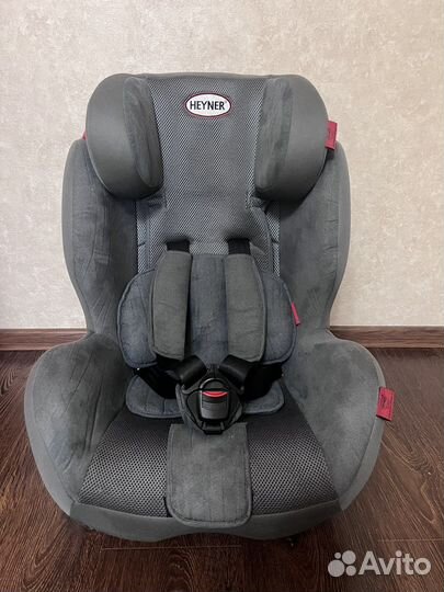 Автокресло heyner с 9 мес до 12 лет isofix