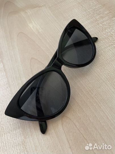 Солнцезащитные очки