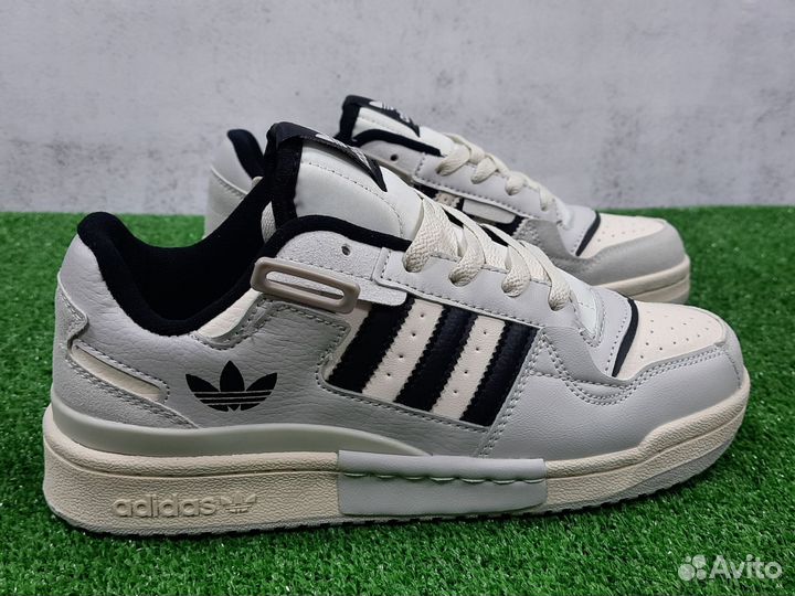 Кроссовки женские adidas forum exhibit low