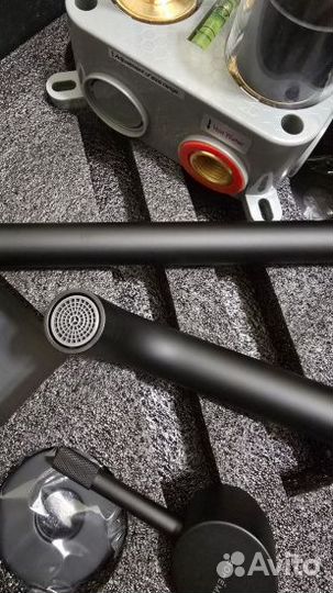 Душевая система Boheme Uno 464-2-B