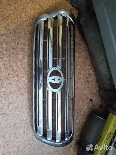 Решетка радиатора