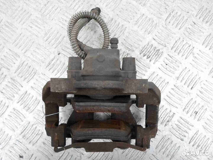 Суппорт задний левый Mercedes S-klasse W221