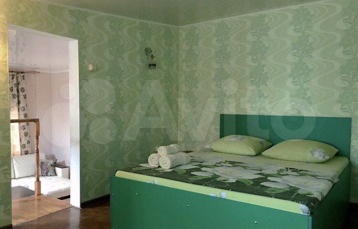 2-к. квартира, 65 м², 2/2 эт.