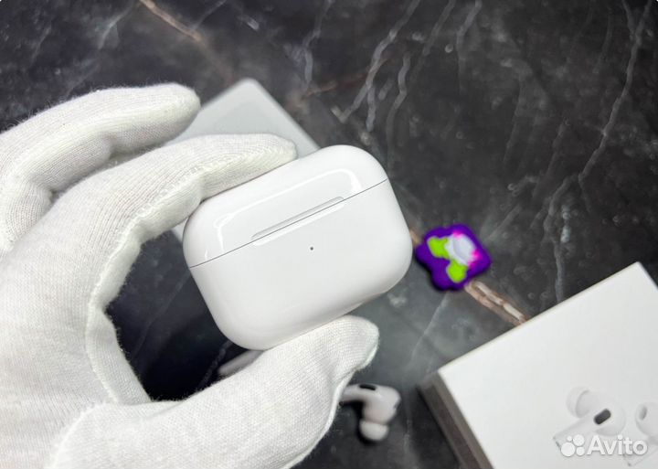 AirPods Pro 2 USB Type-C 2024 (гарантия + чехол)