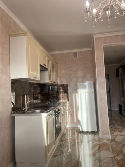 2-к. квартира, 40 м², 19/21 эт.