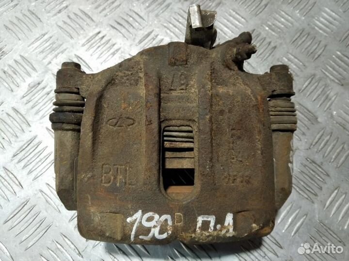 Суппорт передний левый Chery Fora 2006-2010