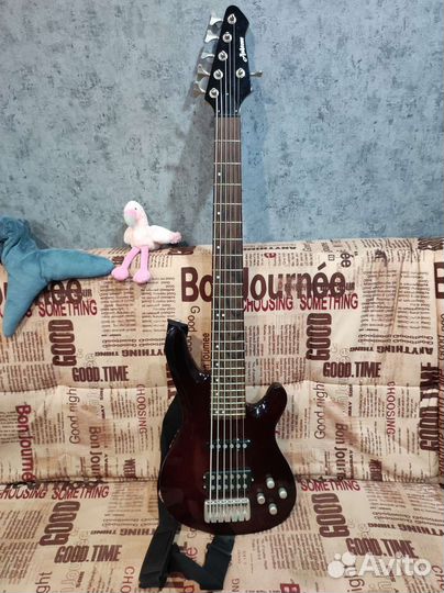 6-струнная бас-гитара Ashtone