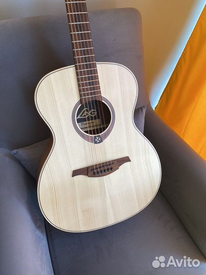 Акустическая гитара Lag T-70A NAT