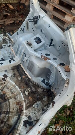 Задняя часть кузова Mazda cx-7