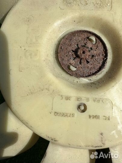 Вентилятор радиатора Opel Vectra 2004