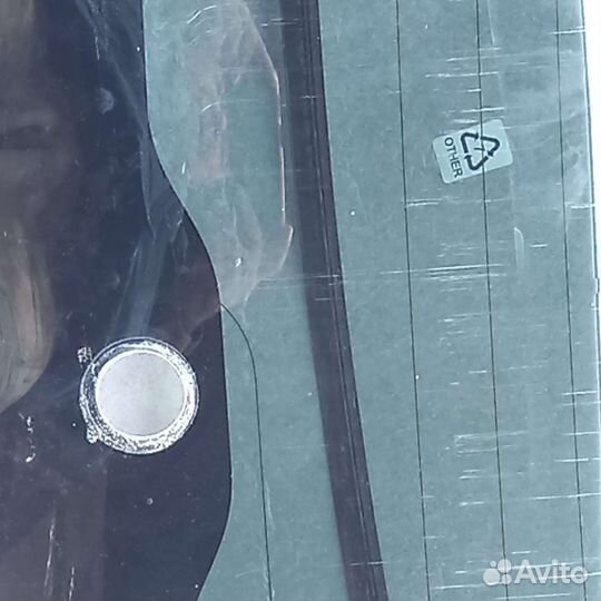 Заднее стекло крышки багажника Toyota rav4 2021