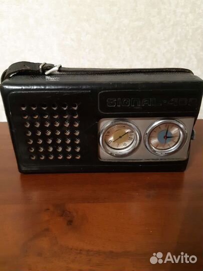 Радиоприемник сигнал -402