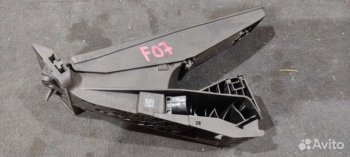 Педаль газа BMW F G серии