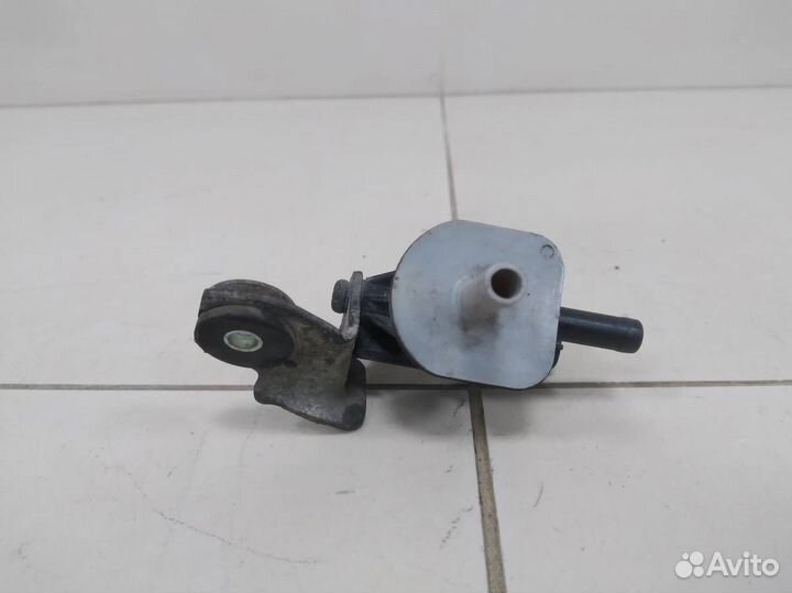 Клапан электромагнитный Toyota Corolla E150 2006-2