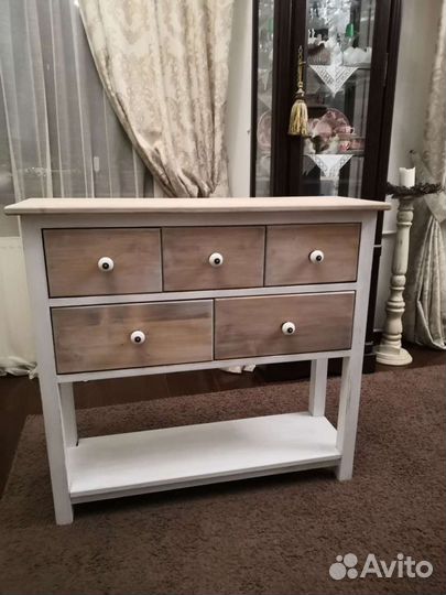 Консоль-комод