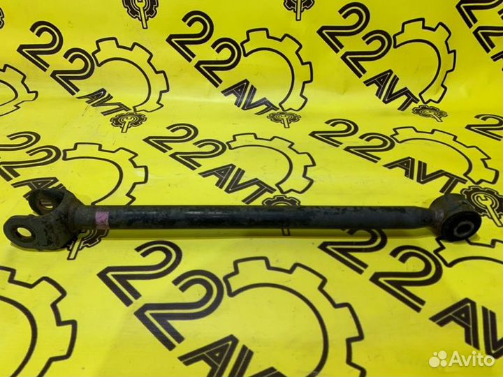 Рычаг задний правый Toyota Harrier GSU30 2grfe