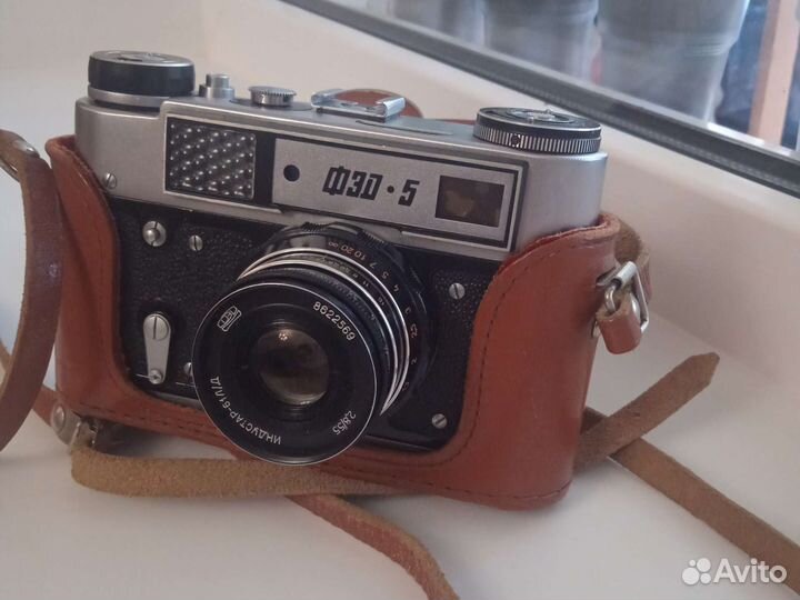 Плёночный фотоаппарат фэд-5