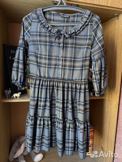 Платье отдам