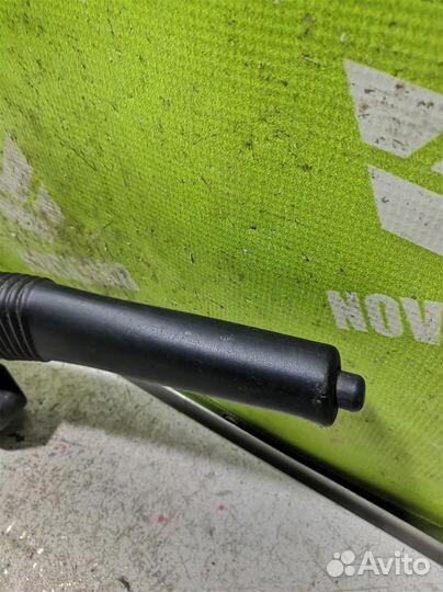 Рычаг стояночного тормоза Рено Логан