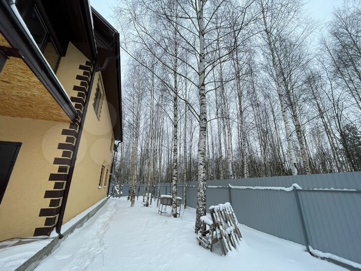 Дом 219,4 м² на участке 10 сот.