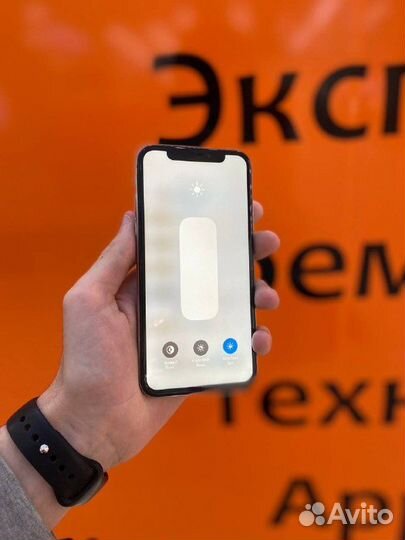 Экспресс ремонт iPhone в брагино трц 