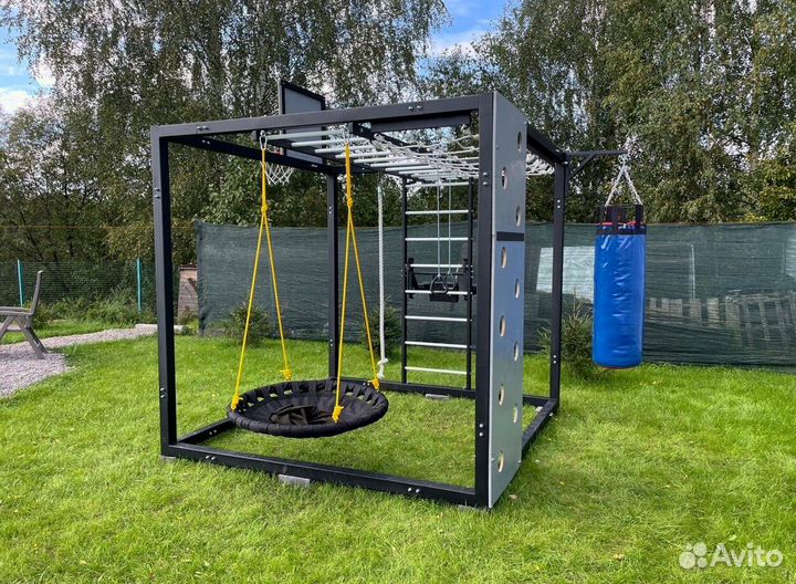 Детский спортивный комплекс 