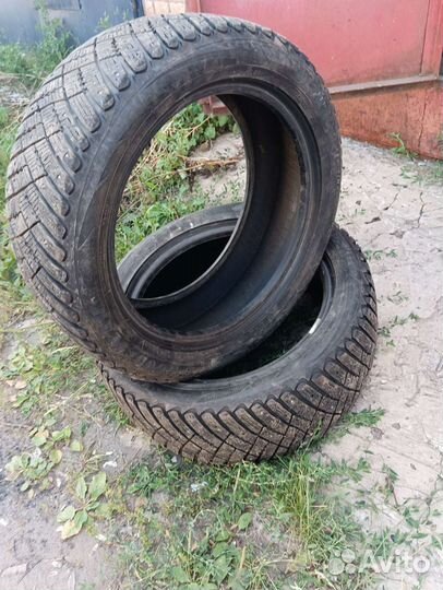 Goodyear Ultragrip Ice Arctic 225/50 R17