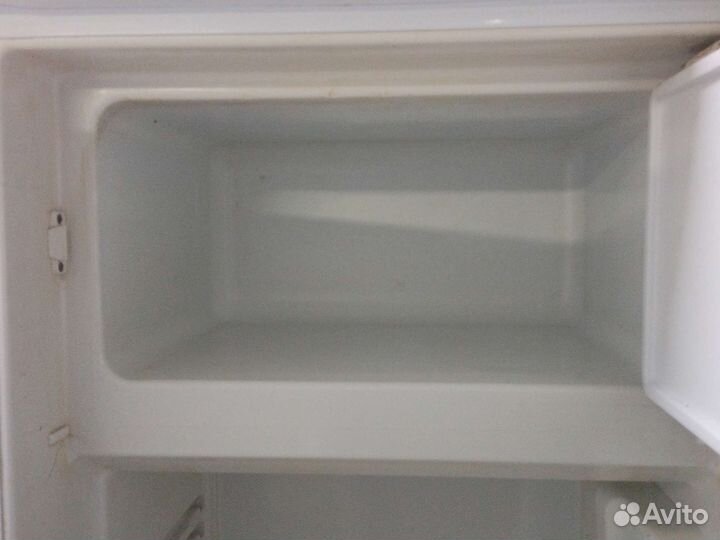 Холодильник бу стинол