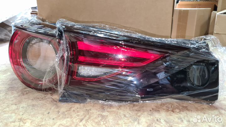 Задний левый фонарь mazda CX5 KF комплект