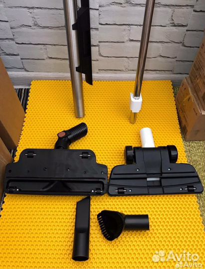 Пылесос Xiaomi Deerma Новый.Доставка