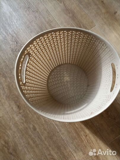 Корзина для бумаг