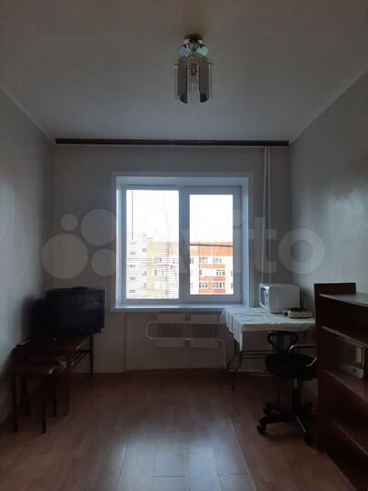 Комната 13 м² в 4-к., 8/9 эт.