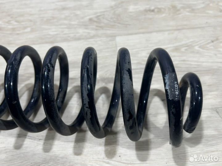 Пружина задняя Renault Sandero хетчбэк K4M 690