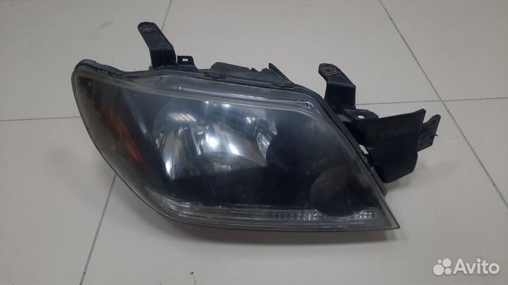 Фара передняя правая Mitsubishi Outlander