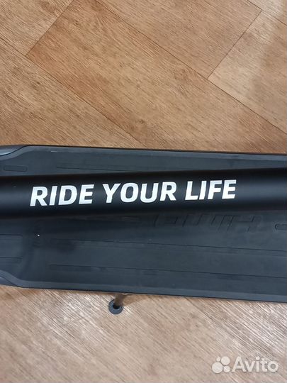 Электросамокат новый himo