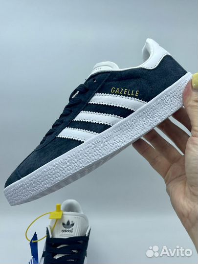 Кроссовки adidas gazelle