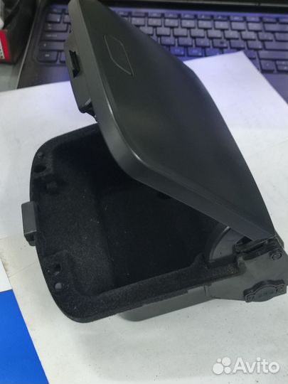 Вещевой ящик в торпедо для Шевроле Каптива