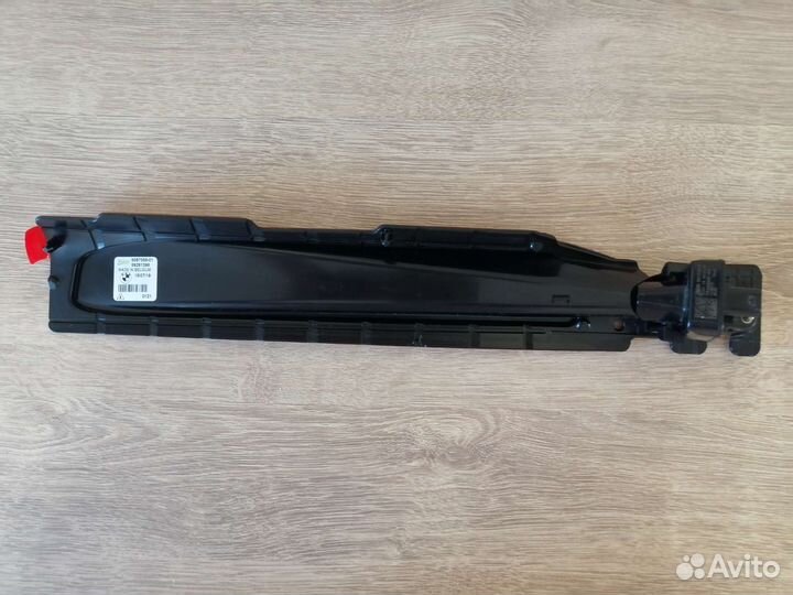 BMW X5 90133819 89251398 накладка порога