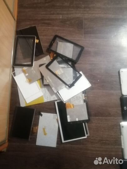 Планшеты бу на запчасти