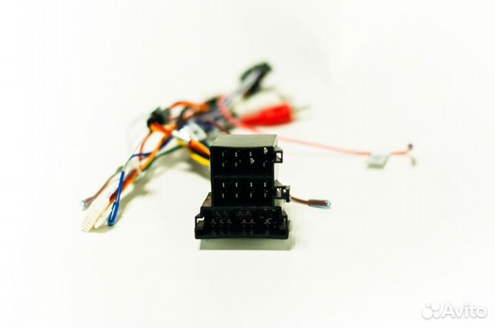 Штекер магнитолы VW iso + cunbus