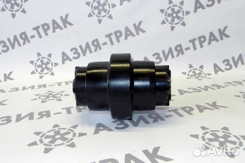 Опорный каток на Hitachi EX30U