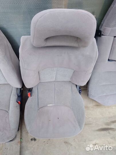 Сиденья Nissan Almera n16