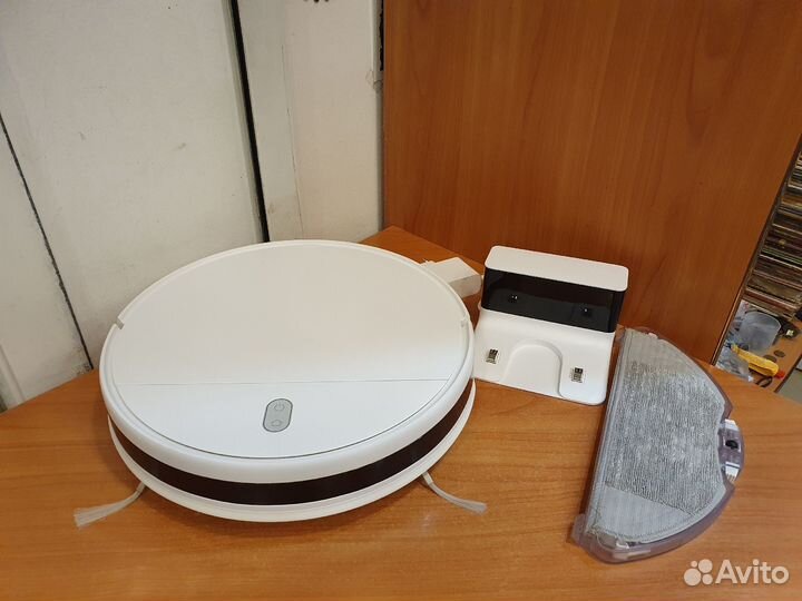 Xiaomi Mi Robot Vacuum-Mop Essential