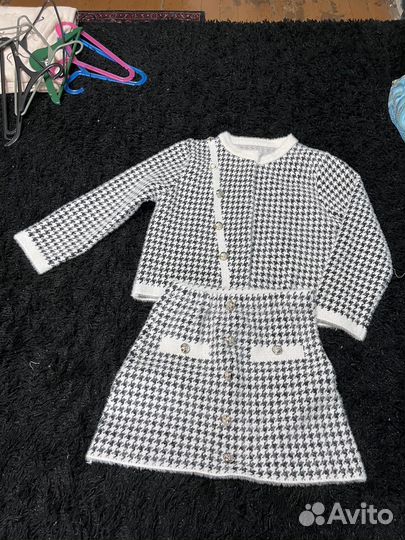 Костюм женский